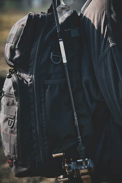 BRIEFING × MEGABASS | Megabass-メガバス