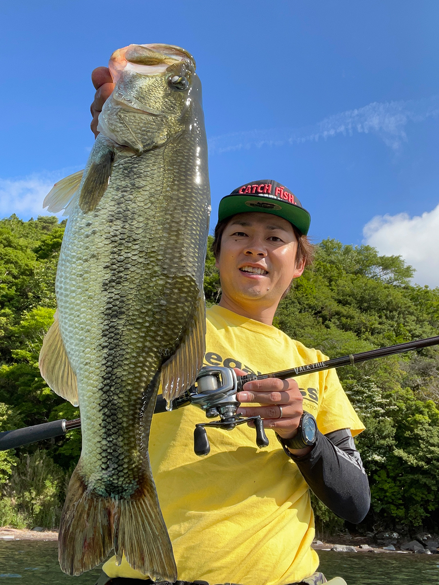 梅雨時期の芦ノ湖レポート Megabass メガバス